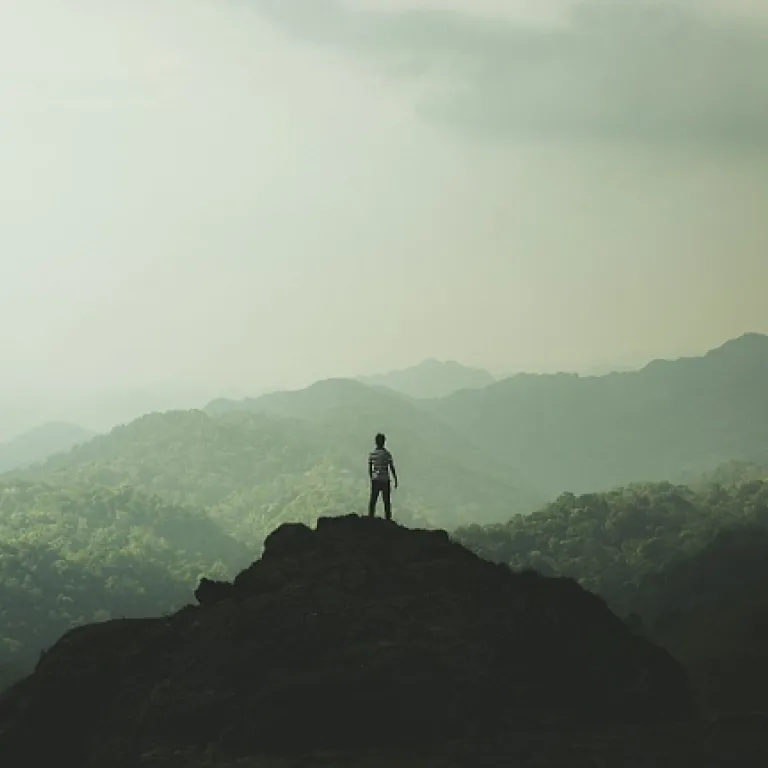 Comprendre le salaire des commerciaux : réalités et perspectives en marketing